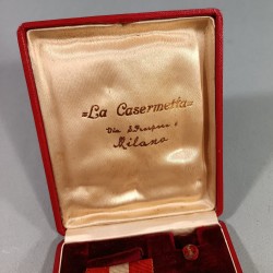 ITALIE MEDAILLE DE CHEVALIER DE L'ORDRE NATIONAL DE LA COURONNE ITALIENNE EN OR ITALIAN NATIONAL CROWN ORDER IN GOLD